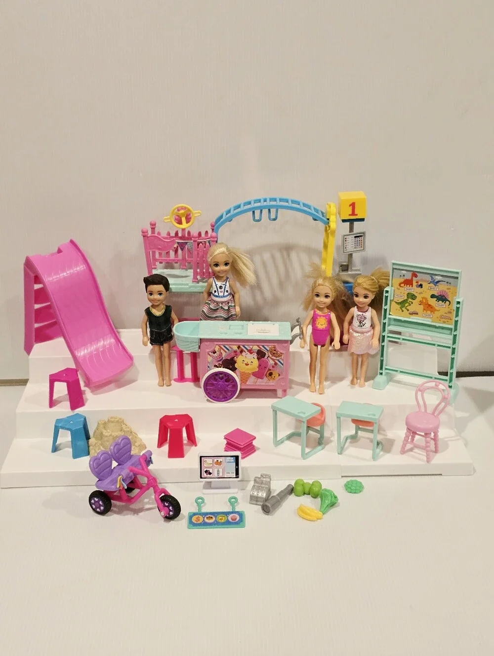 Barbie Chelsea Doll Can Do Playset Set